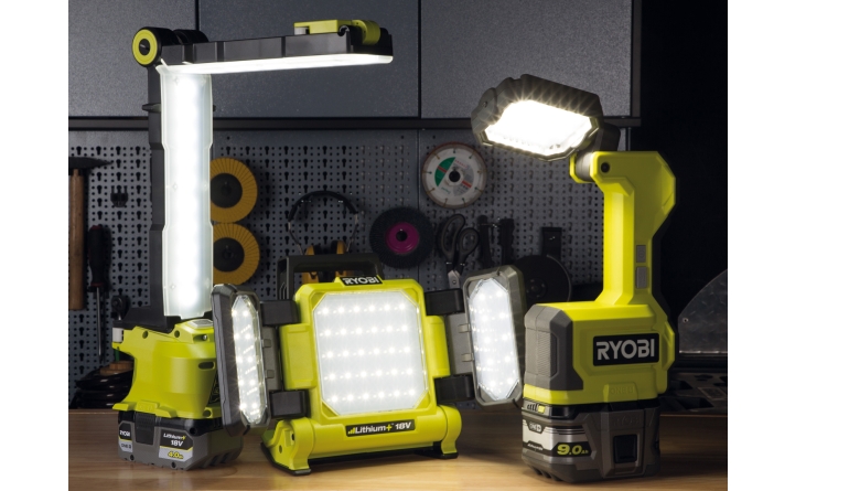 Beleuchtung Ryobi ONE+ Akku-Arbeitsleuchte R18ALF, Ryobi ONE+ Akku-Arbeitsleuchte RLP18, Ryobi ONE+ Akku-Arbeitsleuchte RMTL18 im Test , Bild 1