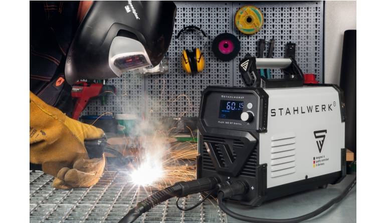 Schweißen kann jetzt jeder ...: Stahlwerk Flux 160 ST Digital, Bild 1 Schweißgeräte Stahlwerk Flux 160 ST Digital im Test, Bild 1