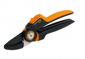 Vergleichstest: Fiskars PowerGear X Rollgriff-Gartenschere, Amboss PX93