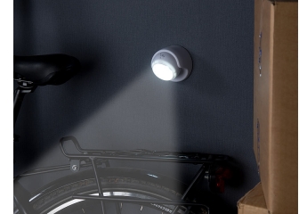 Beleuchtung Luminea Kabelloser LED-Strahler (NX9384) im Test, Bild 1