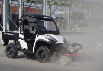 Einzeltest: Quadix Utility-Terrain-Vehicle (UTV) Trooper 900