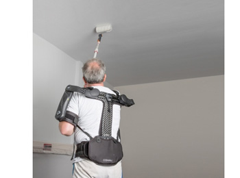 Vorstellung_des_Exoskeletts_Comau_Mate-XT-GO_1782395680.jpg